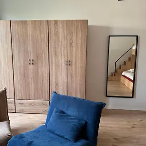 Cozy Elterleinplatz - Quiet & Close To Center Appartamento