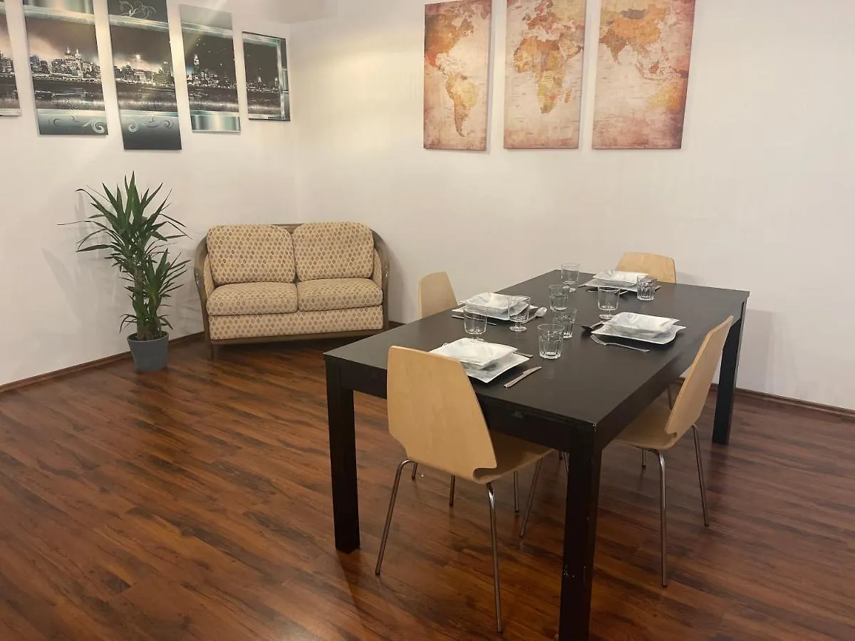 Gesamte Unterkunft Fuer 4 Personen Top 12 Vienna Austria